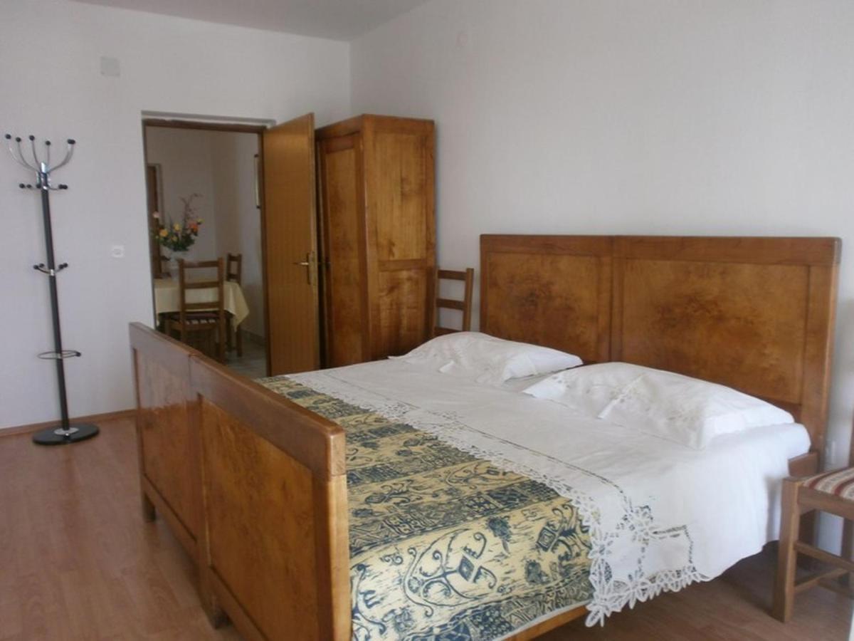 Apartments Villa Angela Krk Town Room photo