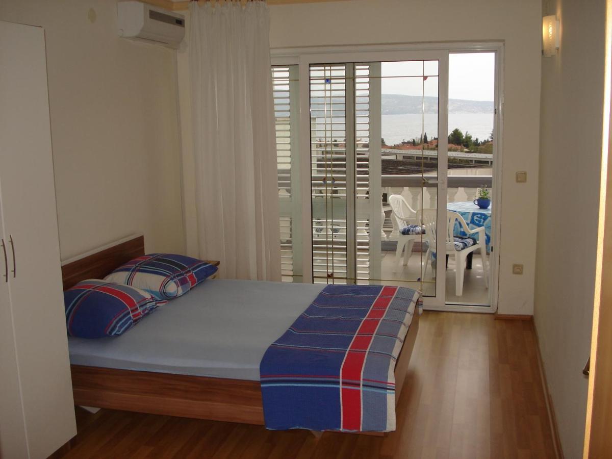 Apartments Villa Angela Krk Town Room photo