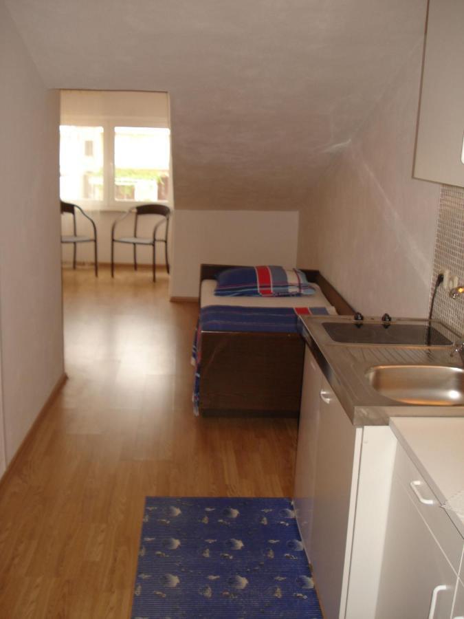 Apartments Villa Angela Krk Town Room photo